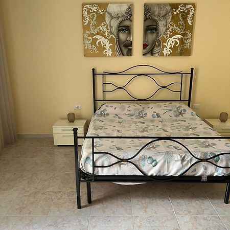 Вилла Rose House San Felice a Cancello Экстерьер фото